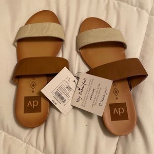 Target DV Sandals - Brown/Bailey